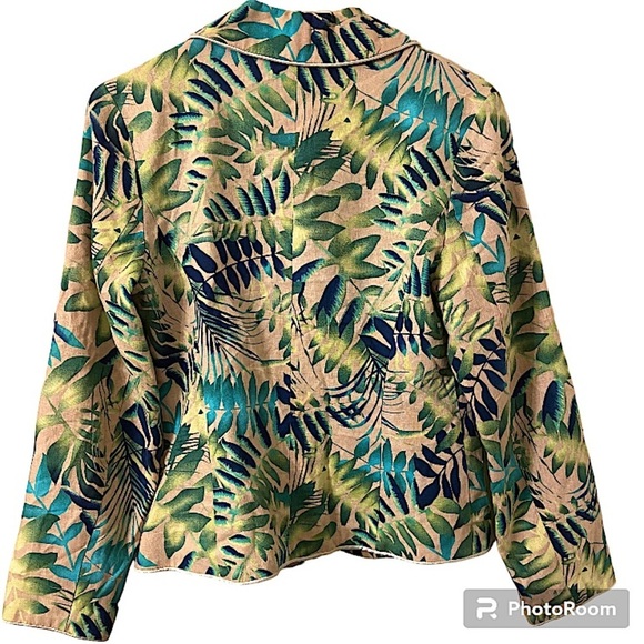 Monroe & Main Tropical Leaf Print Notched Collar Button Closure Linen Blazer - Picture 2 of 5